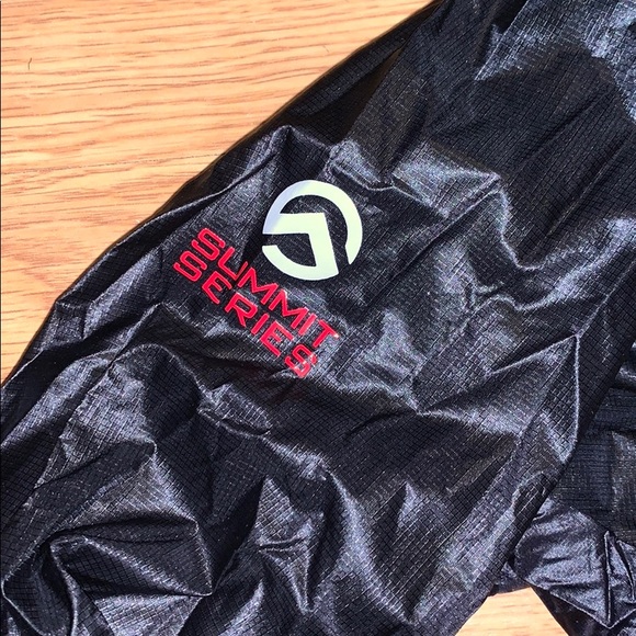 NWT The North Face Binary Jacket Summit Series - Picture 11 of 11